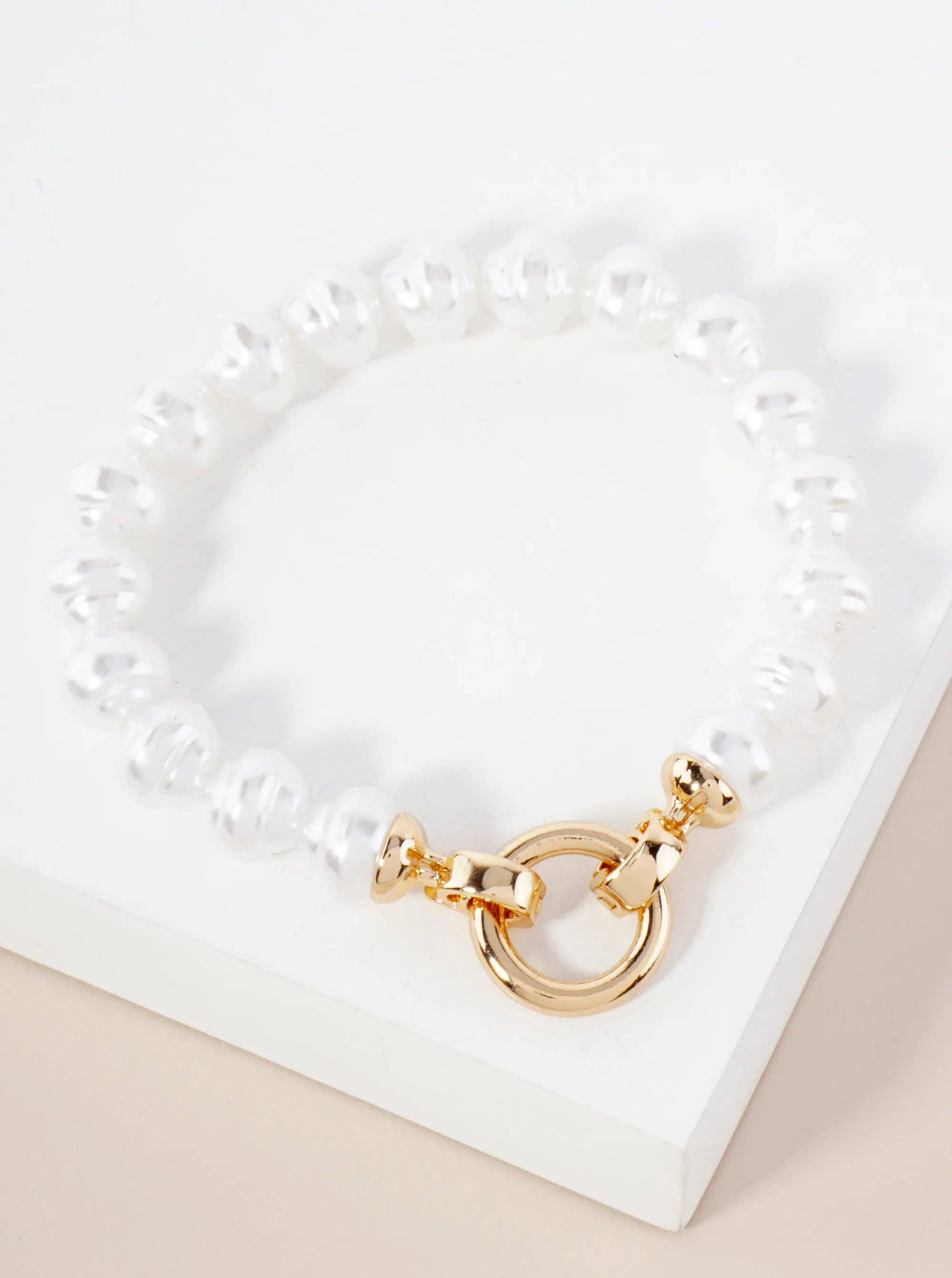 10mm Pearl-Bead Circle Accents Stretch Bracelet
