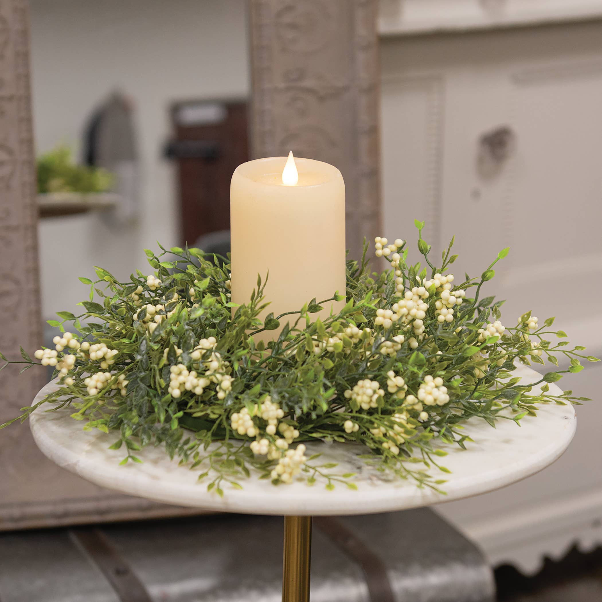 Teeny Leaves and Cream Berries Candle Ring - 6"