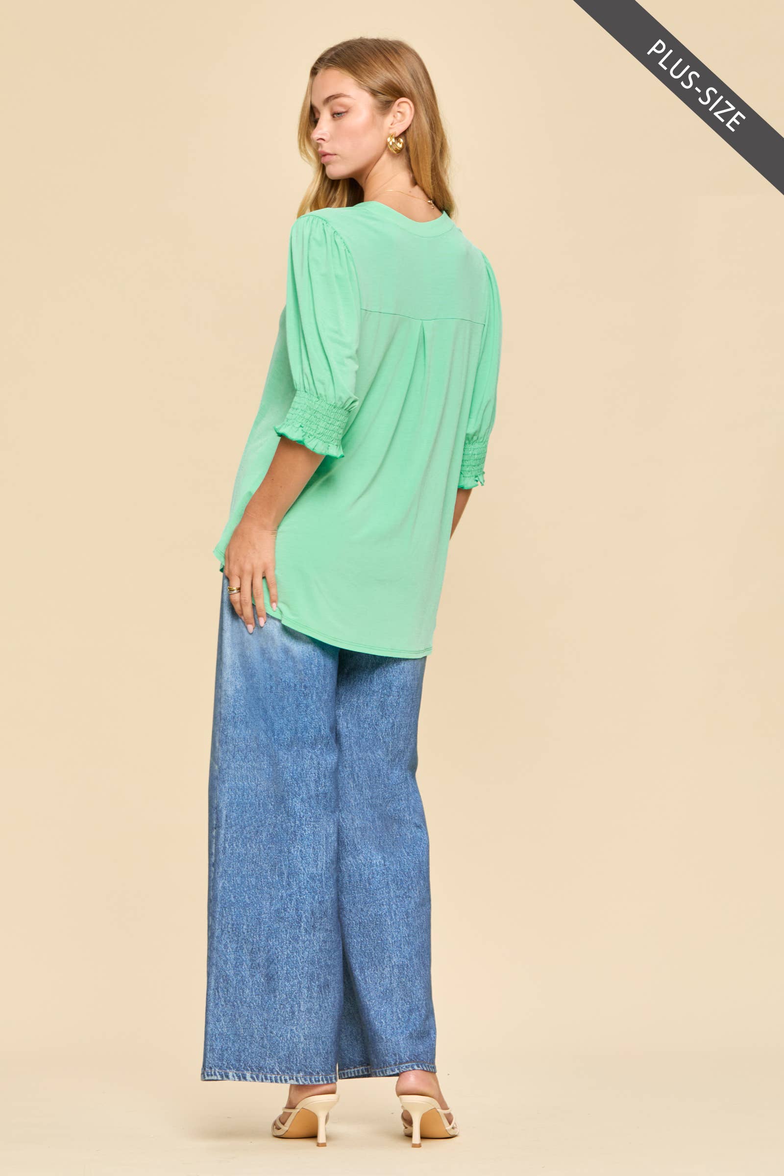 PLUS SIZE Smocked 3/4 Sleeve Lizzy Top
