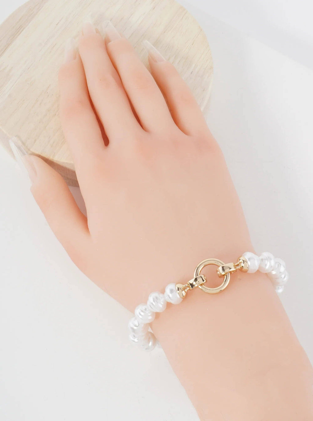 10mm Pearl-Bead Circle Accents Stretch Bracelet
