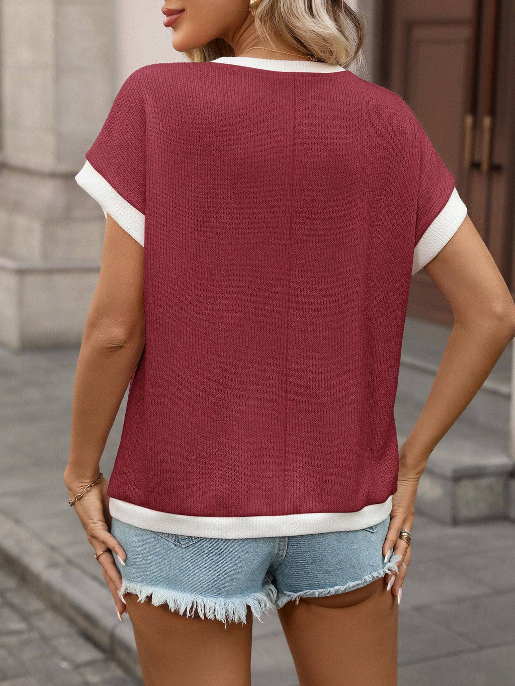 Colorblock Short Sleeve Knit Top for Summer Casual Wear