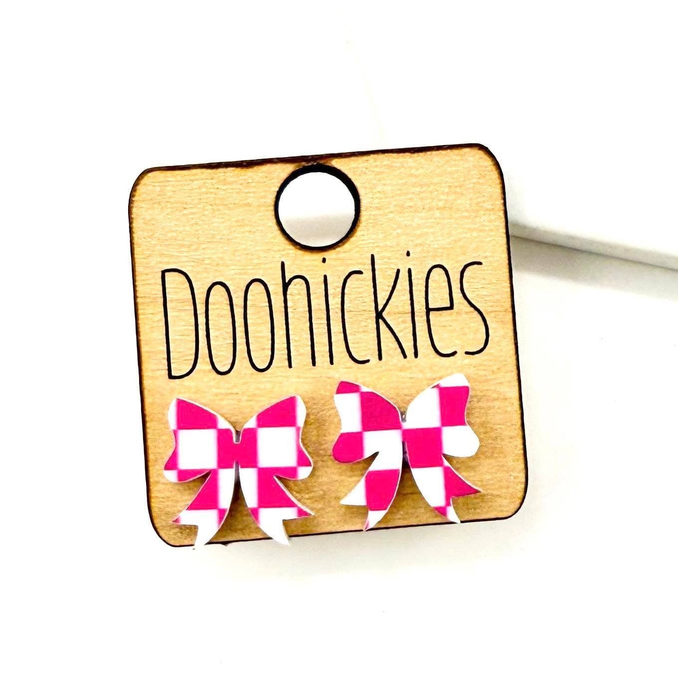 15mm Checkered Bow Studs